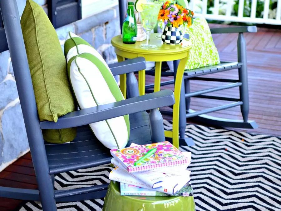 8 Ways To Perk Up Your Front Porch This Spring